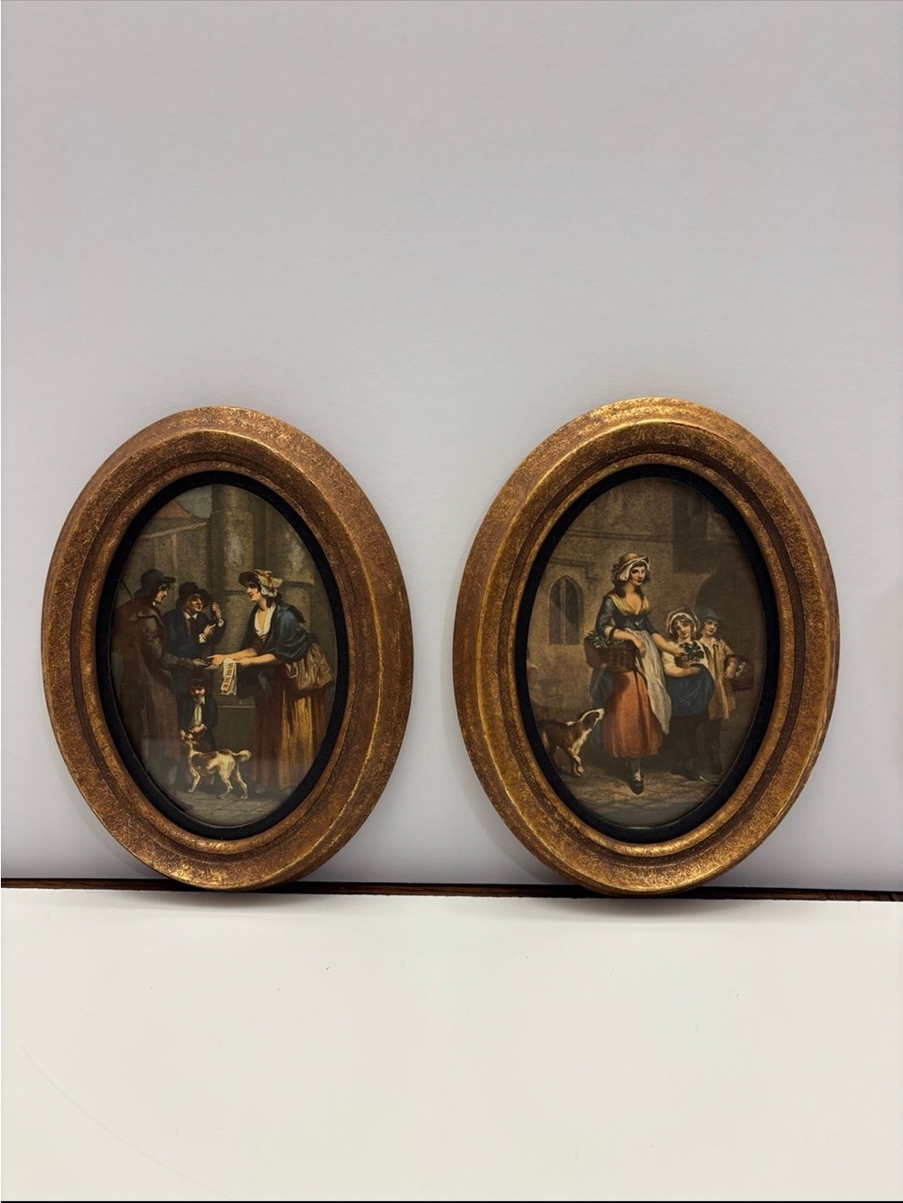 Two vintage oval printed frames Antiqued Custom
Collection H. HAL KRAMER CO.